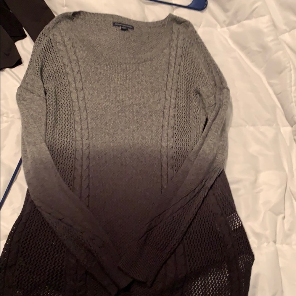 American eagle ombré long sleeve sweater